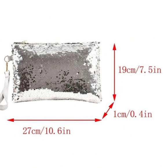 🪩 Sequins Large Clutch 🪩 - Picture 2 of 5